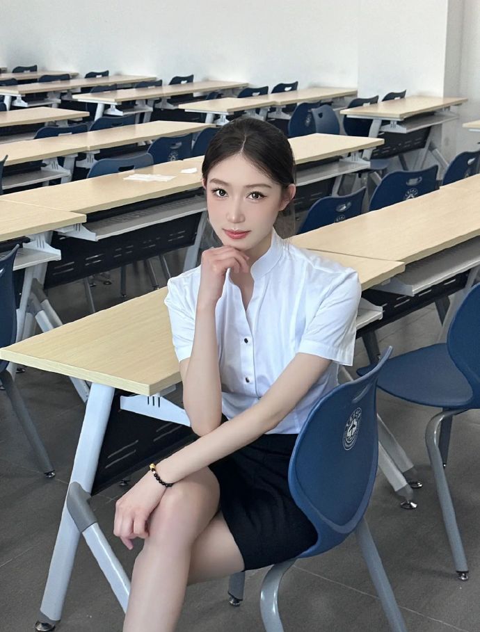深海 封面